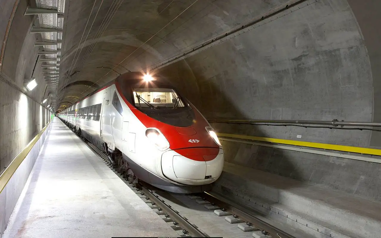 ALP TRANSIT: LA PIANURA IN MONTAGNA