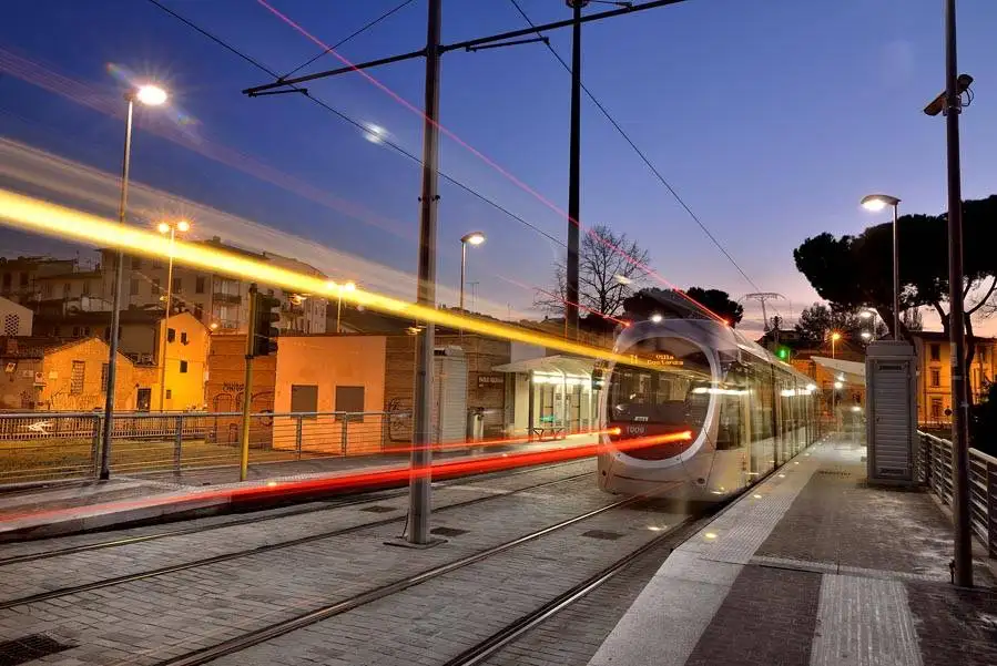 IL TRAM A FIRENZE: DOMANDE E RISPOSTE