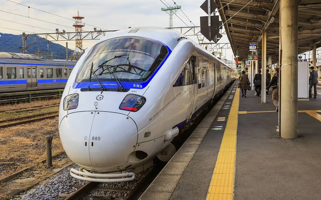 IN GIAPPONE AL VIA LA QUOTAZIONE IN BORSA DI JR KYUSHU